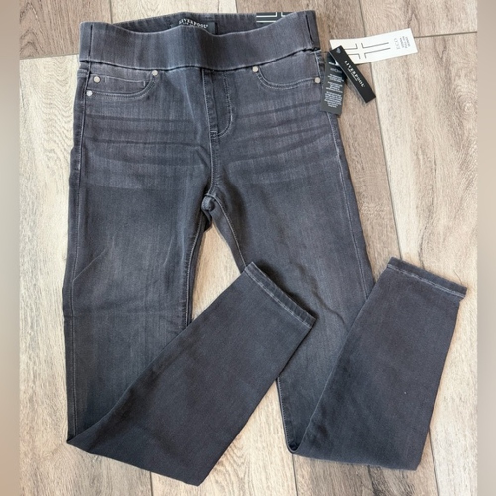 Liverpool Women's Black Pull-On Jeggings